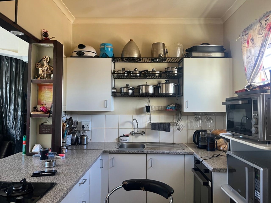 3 Bedroom Property for Sale in Flora Park Northern Cape